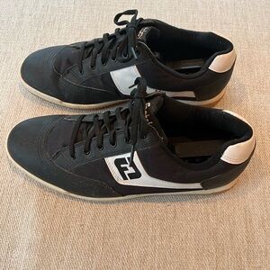 FootJoy GreenJoys Spikeless - Men’s Golf Shoes